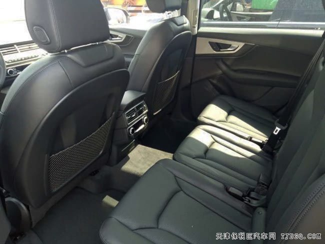 2017款奥迪Q7加拿大版 全景天窗/七座/S-line包现车72万