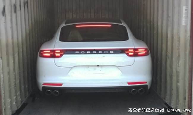 2017款保时捷Panamera 4S加规版 经典轿跑现车169万巨献