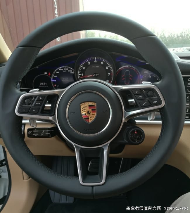 2017款保时捷Panamera 4S加规版 经典轿跑现车169万巨献