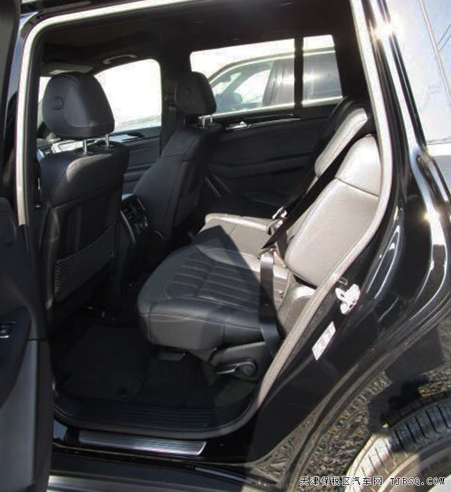 2017款奔驰GLS450美规版7座SUV 高配现车113万优惠巨献