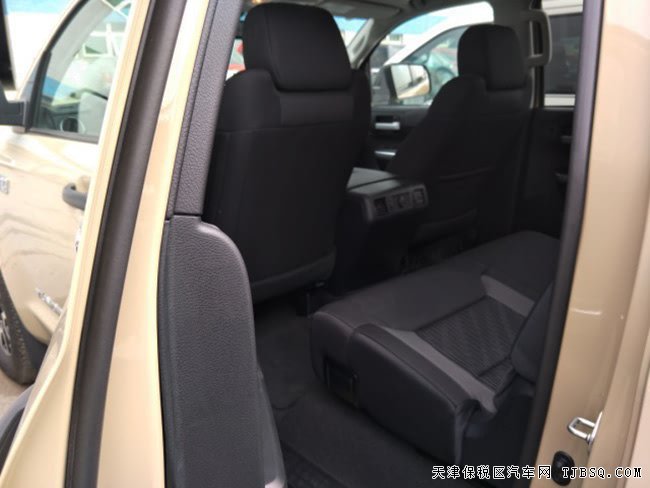 2017款丰田坦途5.7L美式皮卡 18轮/天窗现车46.5万特惠