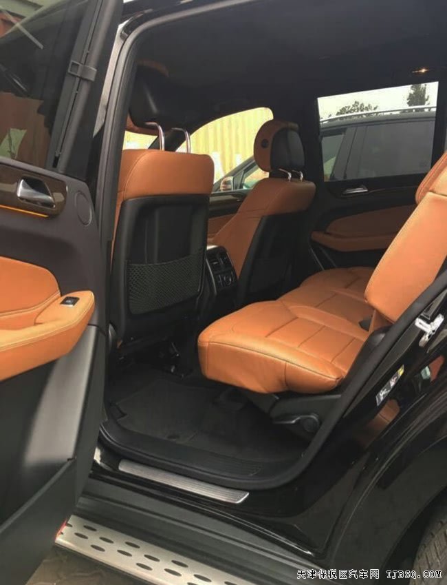 2017款奔驰GLS450AMG加拿大版 七座现车优惠呈现