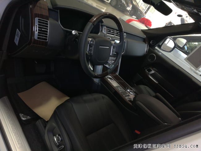 17款路虎揽胜3.0T行政美规版 HSE/驾驶辅助包现车133万