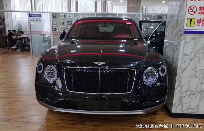 2017款宾利添越4.0T柴油欧规版 20轮/4座/全景现车330万