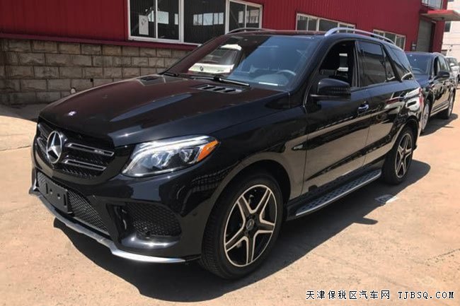2017款奔驰GLE400AMG加规版 天津港现车优惠尊享