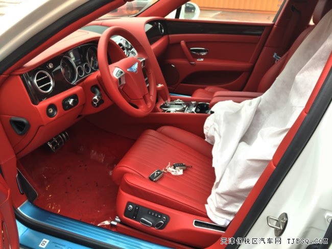 平行进口车宾利飞驰V8S欧规版 2017款现车优惠呈现