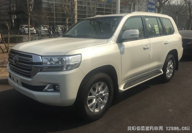 平行进口车丰田酷路泽4600中东版 2017款现车热卖