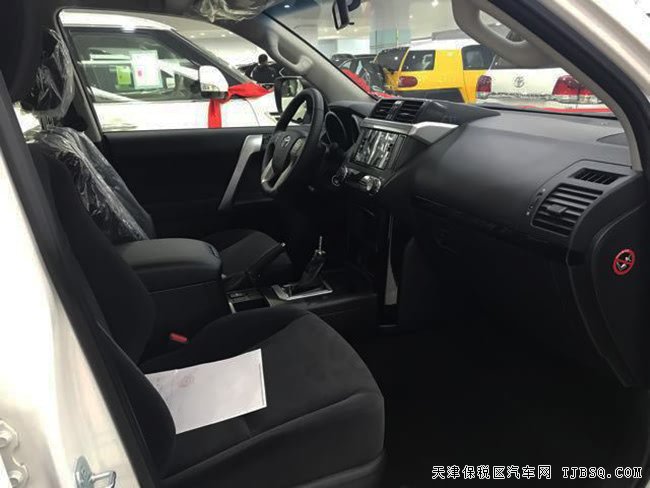 2017款丰田普拉多2700中东版 9气囊/7座/后挂现车39.8万