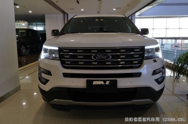 17款福特探险者加规版七座 双天窗/18轮/遥启现车40.8万