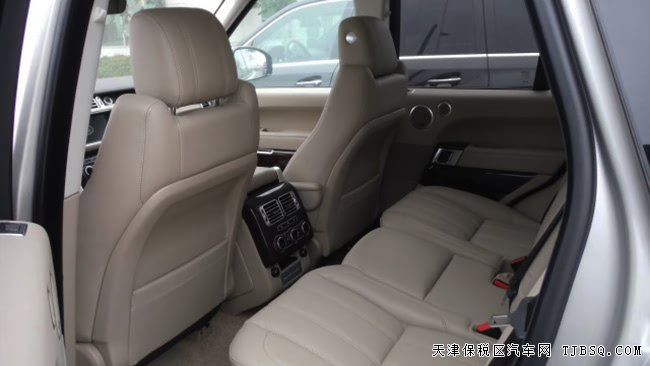 17款路虎揽胜3.0T行政美规版 视觉辅助包/825W音响140万