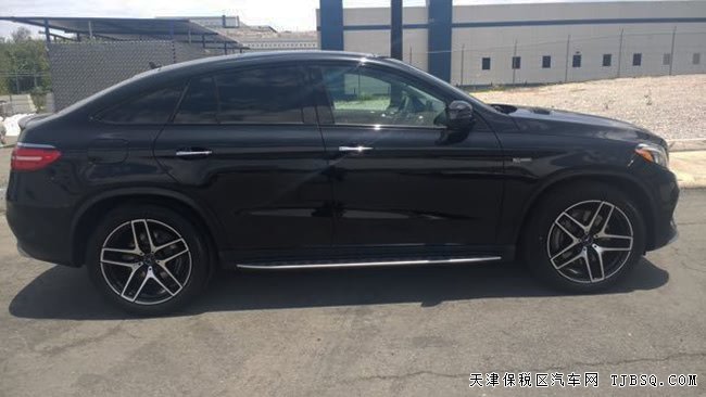 2018款奔驰GLE43AMG墨规版 21轮/全景天窗/哈曼现车95万