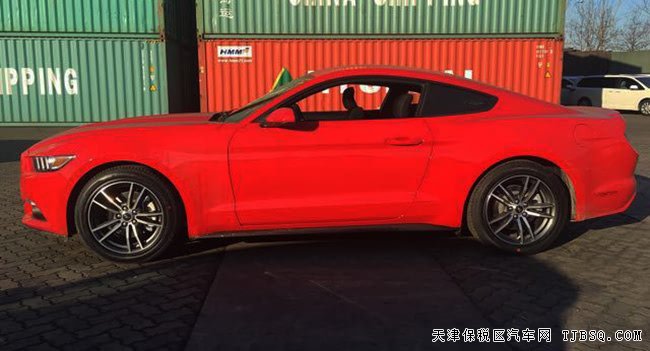 2017款福特野马2.3T加规版肌肉跑车 赛道红标配现车32万