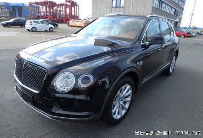 2018款宾利添越欧规版柴油4.0T 全景天窗/4座现车331万