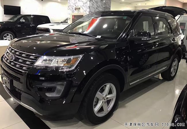 17款平行进口福特探险者2.3T加规版 7座现车优惠起航
