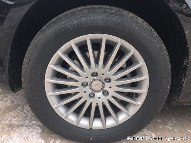 17款奔驰Metris加规版 金属漆/便利包/电动门现车57.5万