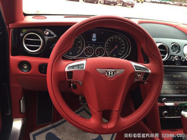 2017款宾利飞驰V8S欧规版 4座/20轮/后娱/天窗现车308万