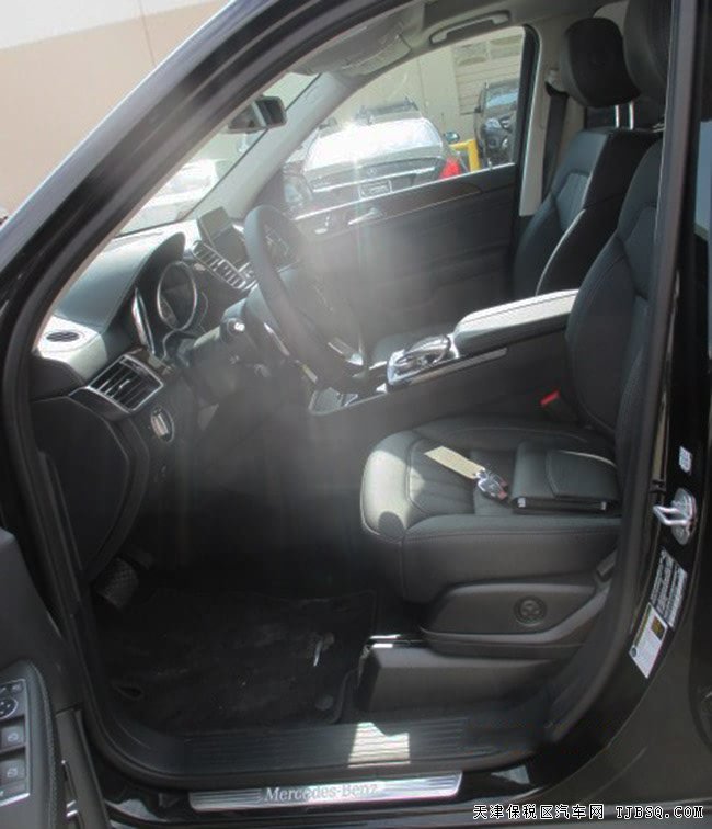 2017款奔驰GLS450美规版 经典德系SUV现车享折扣