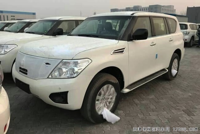 2017款日产尼桑途乐七座SUV 中东版现车绚丽来袭