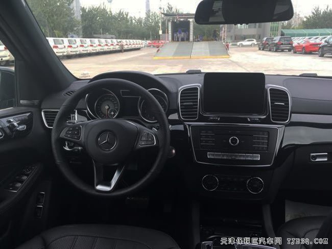 17款奔驰GLS450AMG加规版 豪华包/后娱/驾辅包现车127万
