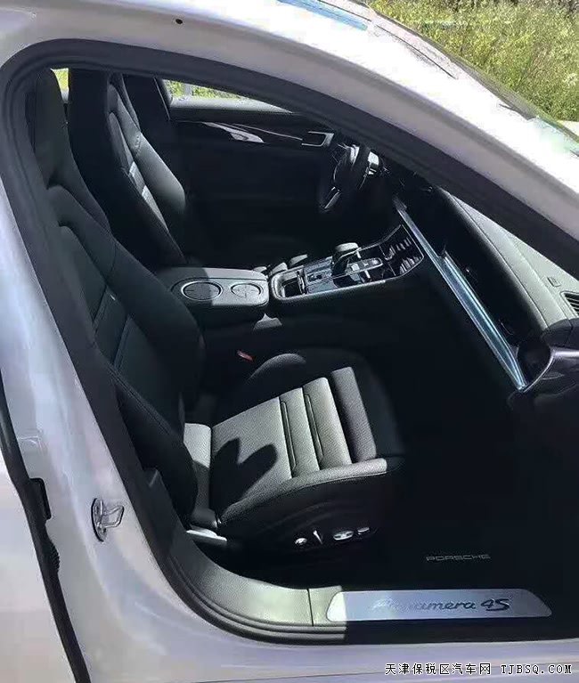 17款保时捷Panamera 4S 加规版经典轿车绚丽来袭