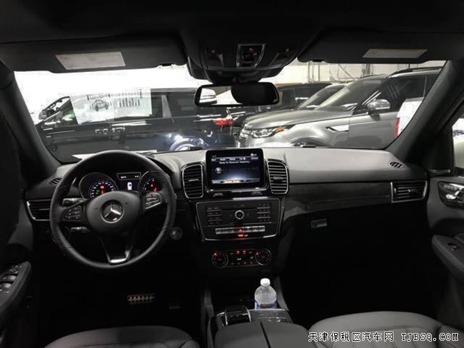 2017款奔驰GLE400加规版 豪华包/运动包/灯光包现车82万
