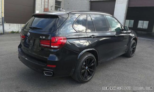 2017款宝马X5M加规版 M运动包/大豪华包现车82.5万优购