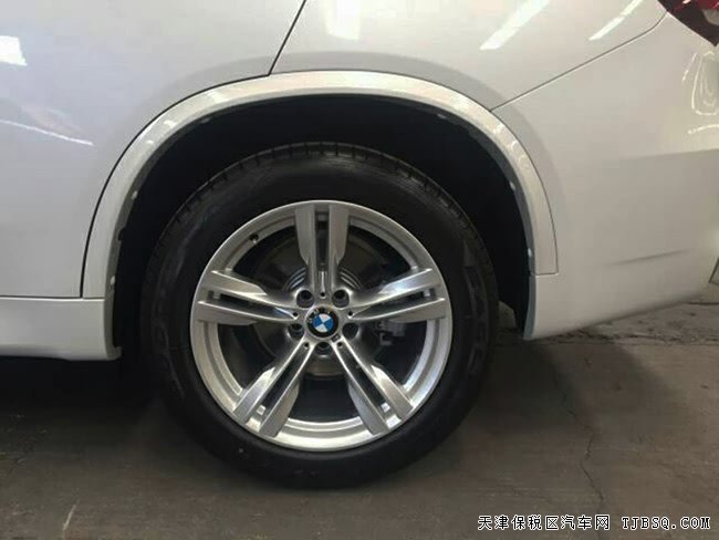 2018款宝马X5加规版经典越野 3.0T现车绚丽来袭