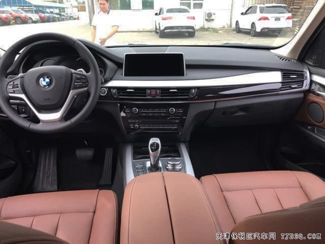 2018款宝马X5运动型SUV 平行进口车热卖优惠尊享