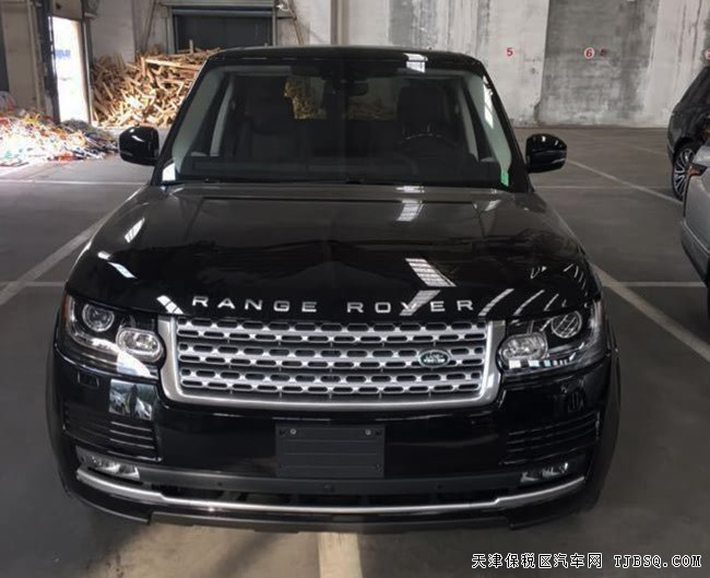 17款路虎揽胜3.0T柴油加规版 视觉包/驾辅包现车127万