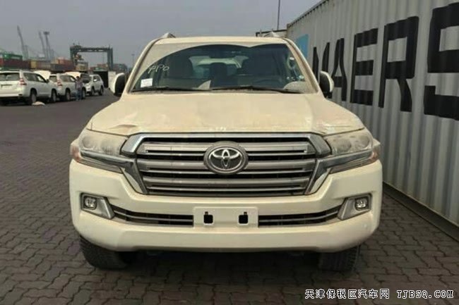 2017款丰田酷路泽4600中东版 7座/8气囊/天窗现车91.8万
