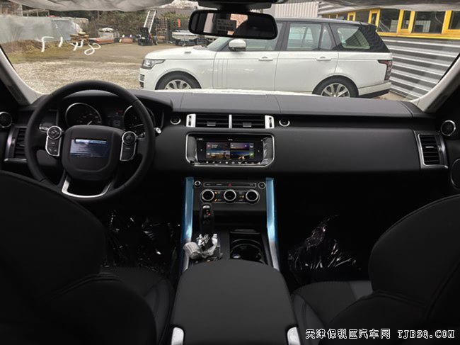 2017款路虎揽胜运动柴油版 19轮/滑动全景天窗现车75万