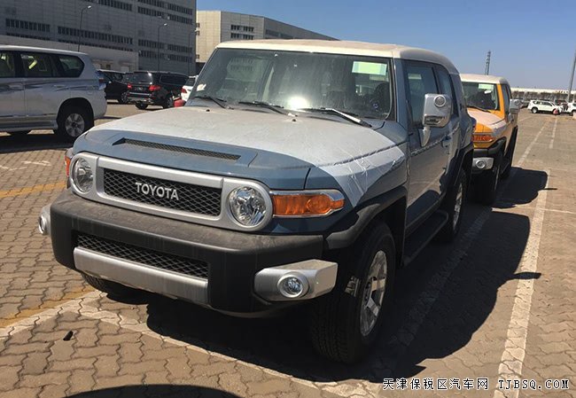 17款丰田FJ酷路泽中东版 复古越野现车尊享折扣