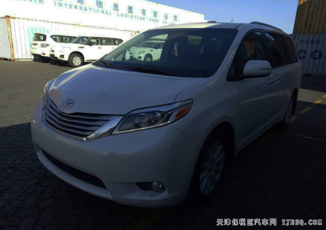 17款丰田塞纳3.5L四驱版商务车 平行进口车震撼酬宾
