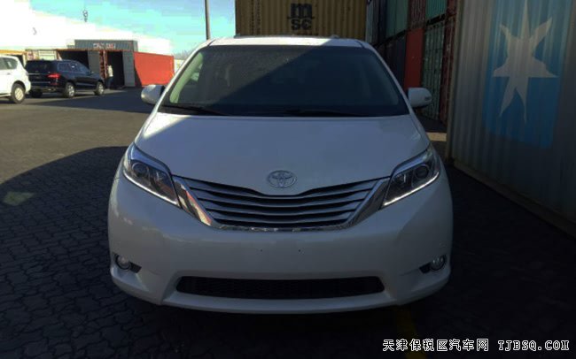 17款丰田塞纳3.5L四驱版商务车 平行进口车震撼酬宾