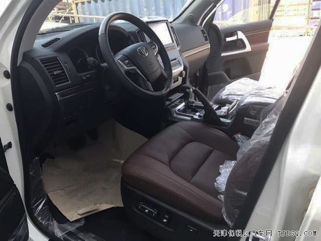 平行进口丰田兰德酷路泽5700中东版 17款现车极致热卖