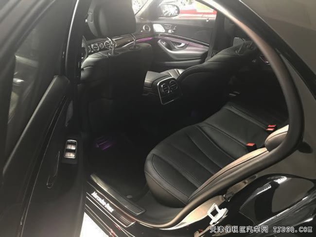 2017款奔驰S550e混合动力版 全景天窗/豪华包现车129万