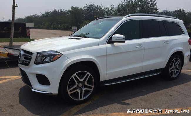 2018款奔驰GLS450AMG加规版 七座越野现车优惠起航