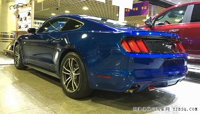 2017款福特野马2.3T美式肌肉跑车 平行进口车热销