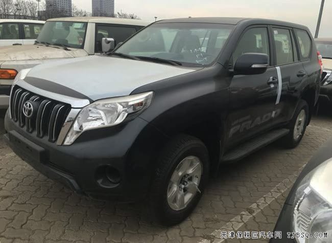 17款丰田普拉多4000中东版 七座/后挂备胎/天窗现车54万