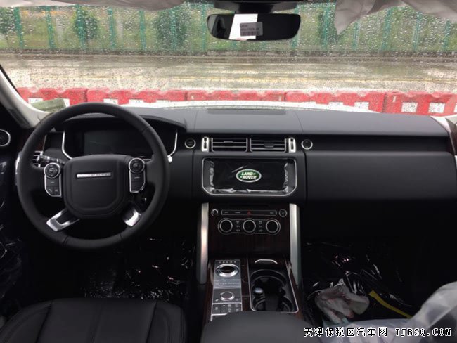 17款路虎揽胜3.0T行政汽油版 欧规版/中东版现车118万起