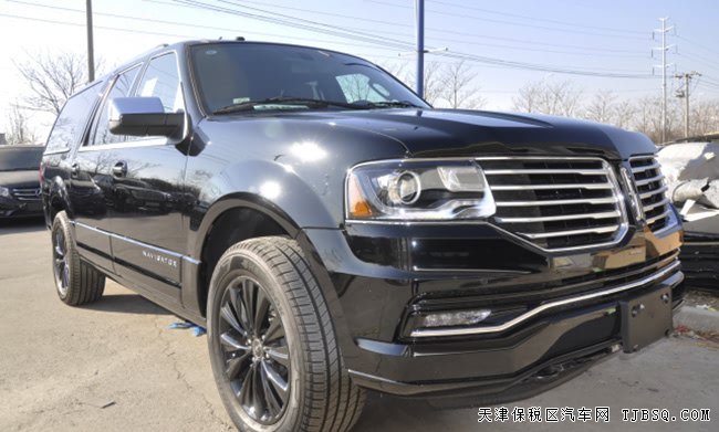 2017款林肯领航员3.5T加规版 20轮/天窗现车82.5万优购