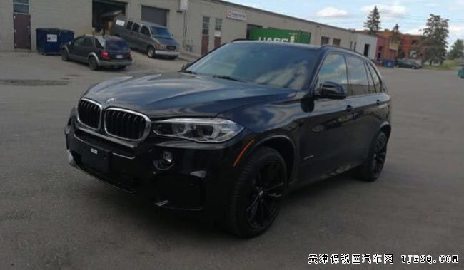 2017款宝马X5M加规版 M运动包/大豪华包现车81.8万钜惠