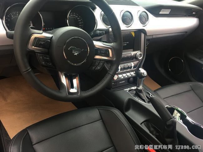 2017款福特野马2.3T肌肉跑车 平行进口车绚丽呈现