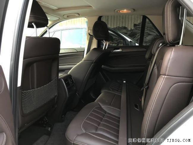 2018款奔驰GLE400墨规版 天窗/20轮/哈曼音响现车76.5万