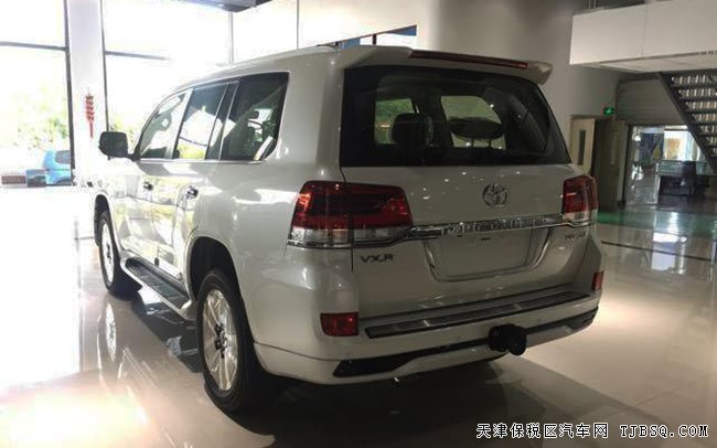 17款丰田酷路泽5700中东版 陆巡5.7L V8现车酬宾