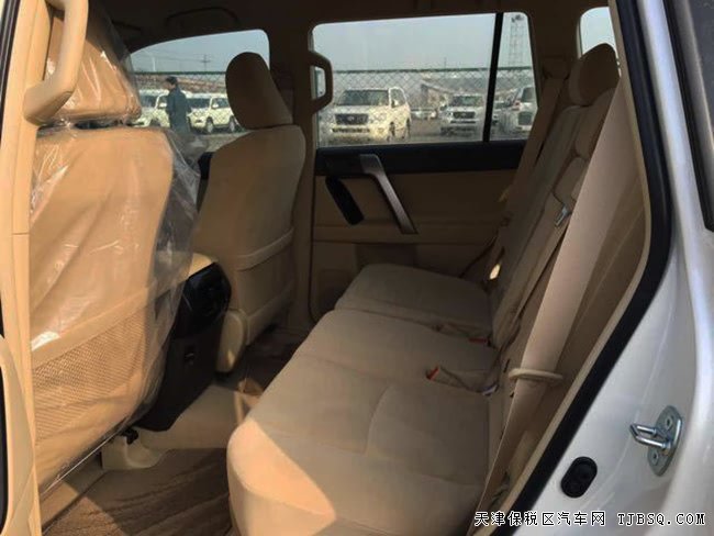 2017款进口丰田普拉多2700 中东版7座现车享折扣