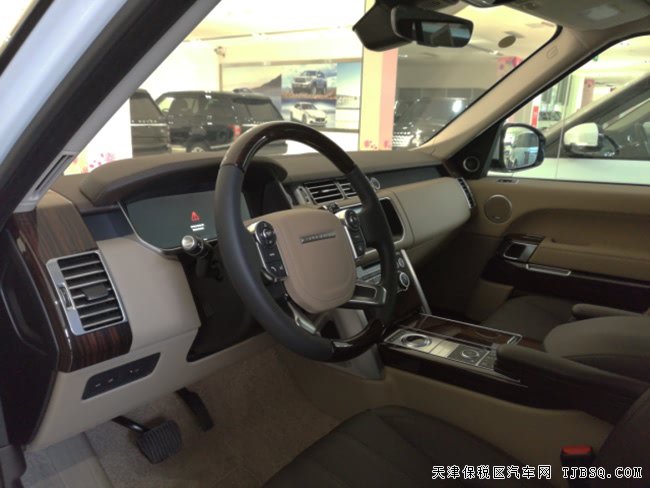 17款路虎揽胜3.0T行政美规版 HSE/四区空调包现车137万