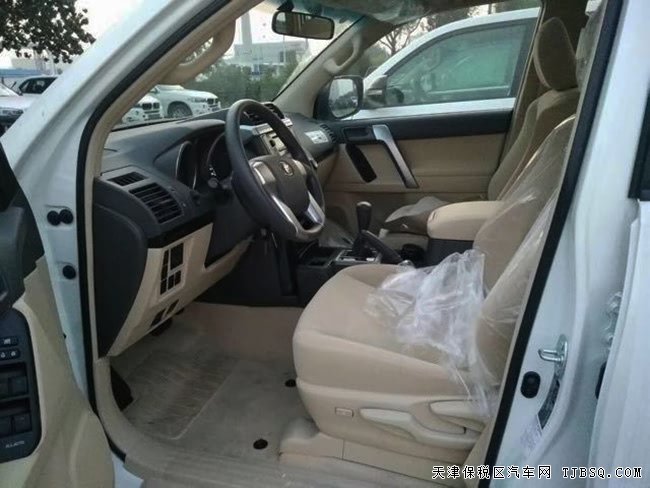 17款丰田普拉多2700中东版 17铝轮/底挂/天窗现车37.5万