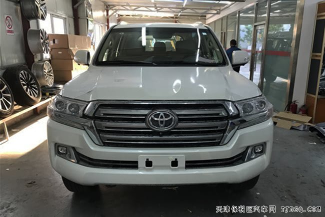 17款丰田兰德酷路泽4000中东版 天窗/18轮/七座现车64万