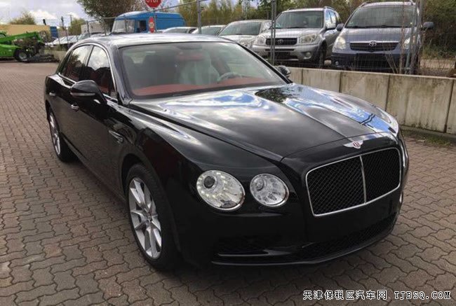 17款宾利飞驰V8S欧规版 20轮/天窗/舒适包现车282万尊享